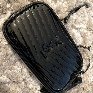 Saint Laurent 2020 mini monogram matelasse Lou camera bag /excellent condition